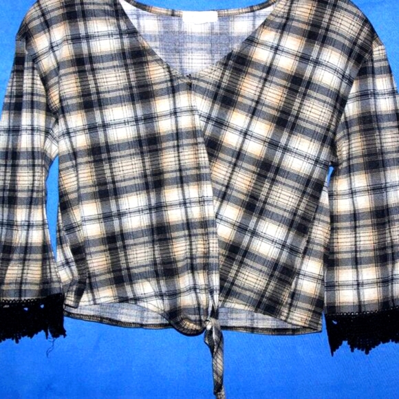 Paper + Tee Plaid Tie Front Top S - Picture 2 of 5